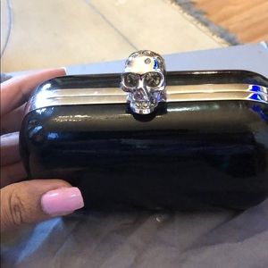 Alexander McQueen’s clutch
